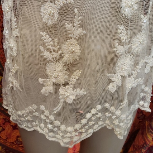 Sheer Mesh Beaded and Embroidered Sleeveless Top Medium - Picture 3 of 4